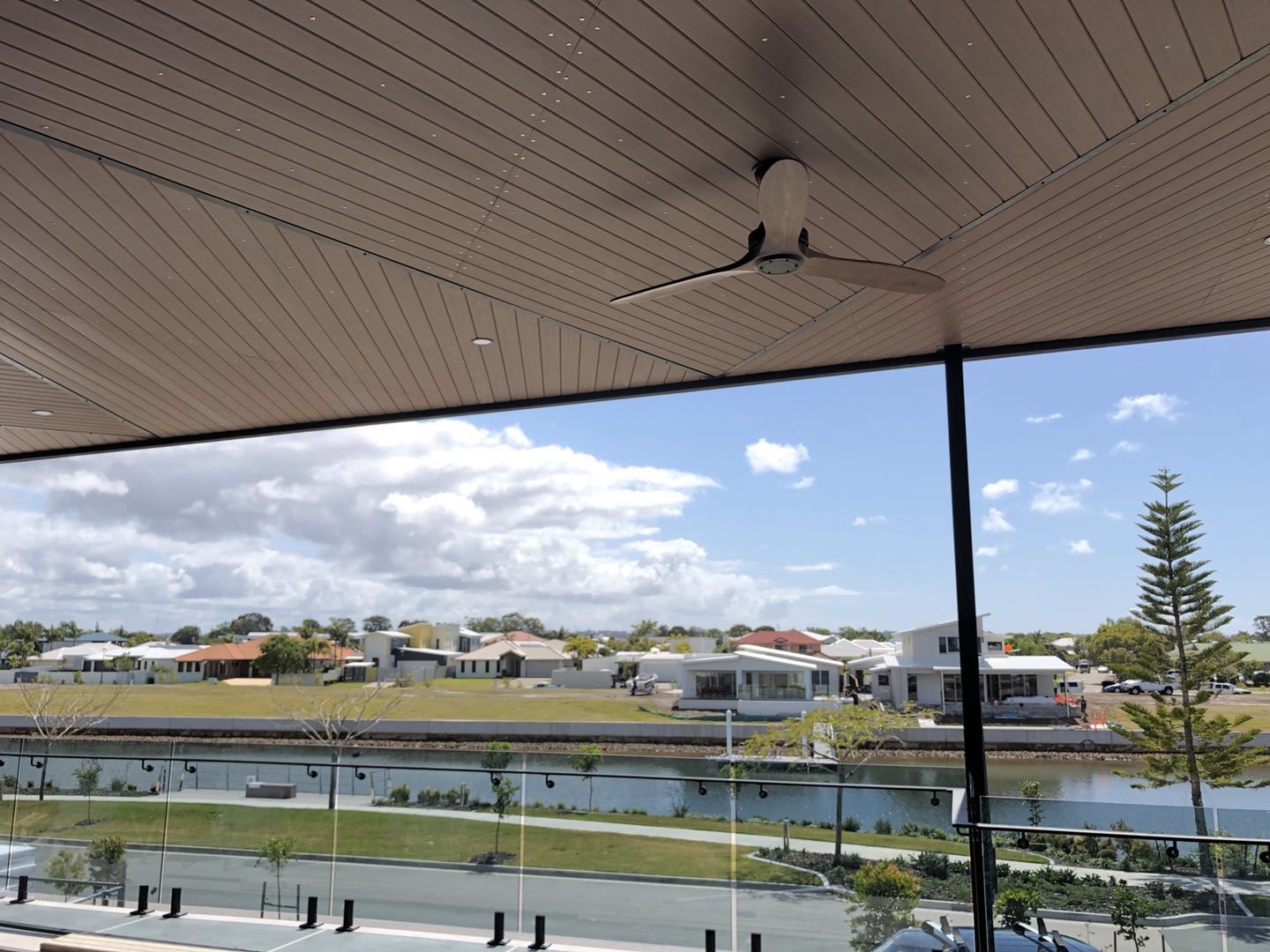 WPC-markkinoiden tila-广州圆航-3 组-张丽霞